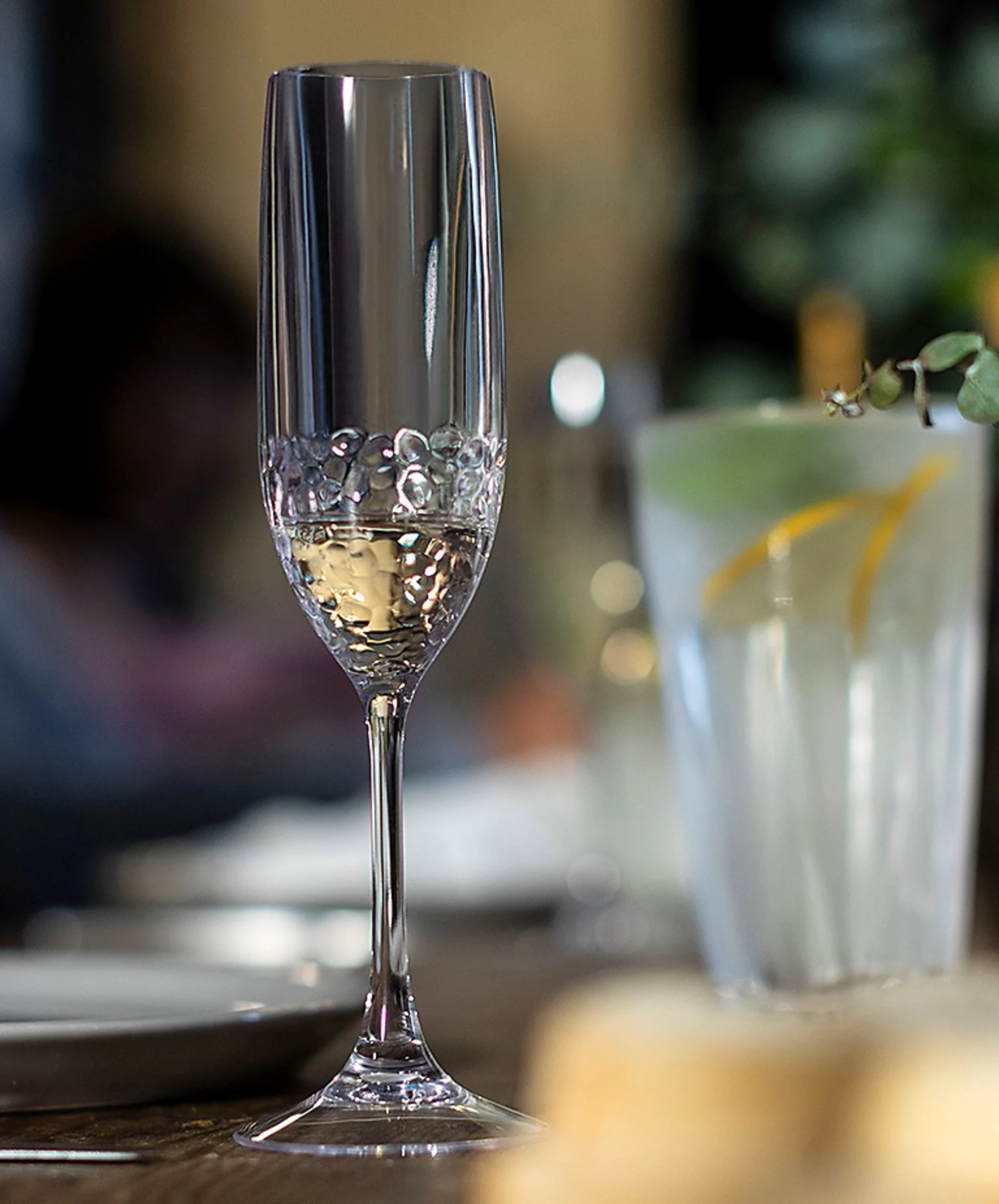 elegant clear champagne flute